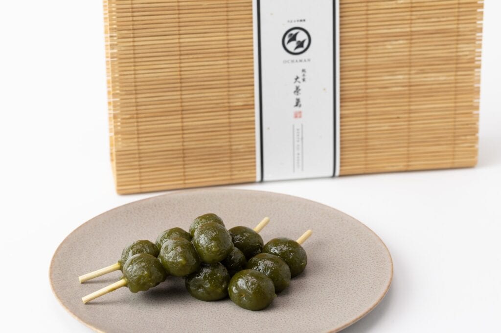 元祖 茶だんご｜歴史と伝統に裏打ちされた最高峰の味わい