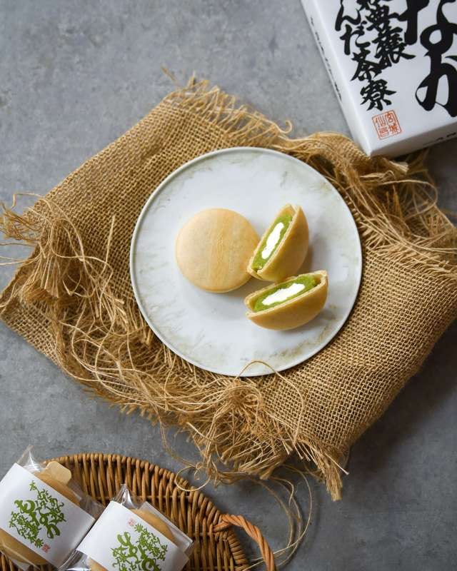 ずんだあんバター最中｜手土産や自分へのご褒美に！美味しく楽しむ『ずんだあんバター最中』