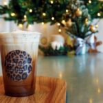 【2024年最新】クリスマス限定！人気カフェチェーン店のスイーツドリンク10選