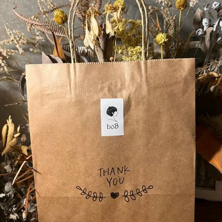カヌレ専門店 boB　boBショッパー（紙手提げ袋）