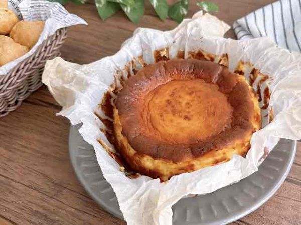 【GAZTA】とろける極上の味わい「バスクチーズケーキ」の魅力