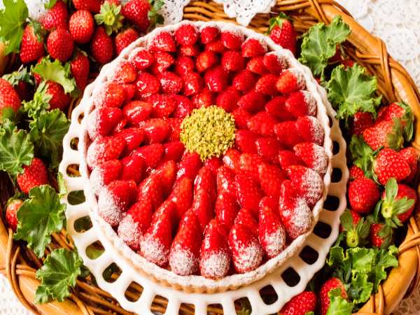 キルフェボン　イチゴのタルト　ホール