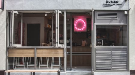 DUMBO Doughnuts and Coffee　店舗