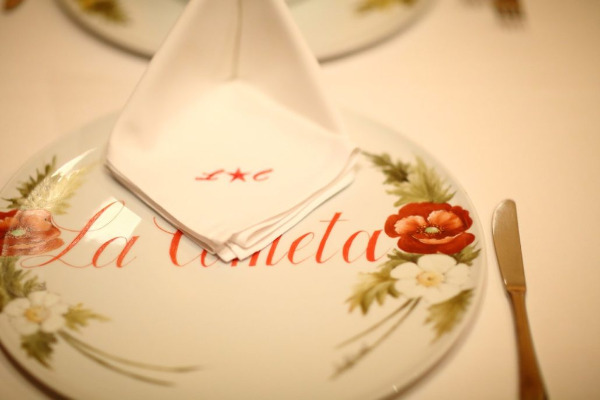 Cometa テーブルセッティング