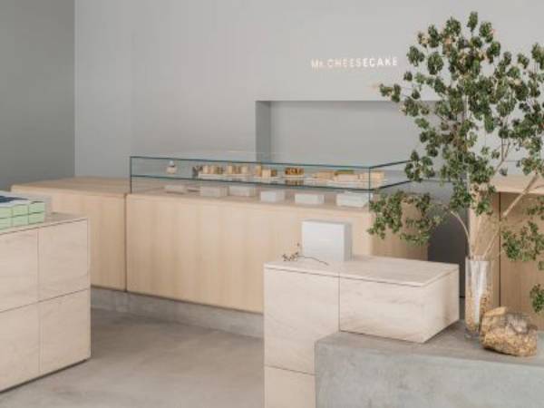 Mr. CHEESECAKE 店舗 2